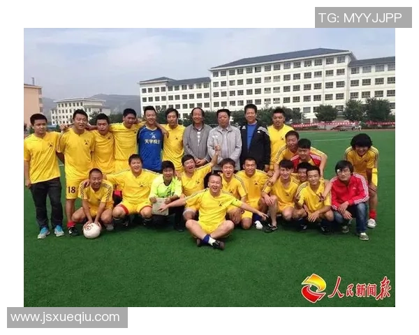 杭州足球队崛起之路:从默默无闻到联赛强队的成长历程 杭州足球队崛起之路:从默默无闻到联赛强队的成长历程