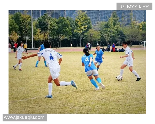 杭州足球队防守表现分析与未来改进方向探讨 杭州足球队防守表现分析与未来改进方向探讨