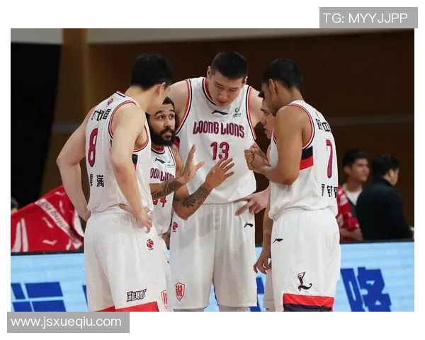 广州篮球队实力对比深度解析与未来发展趋势展望 广州篮球队实力对比深度解析与未来发展趋势展望